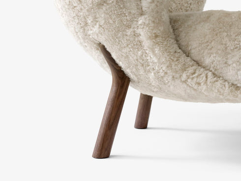 Little Petra Lounge Chair and Pouf